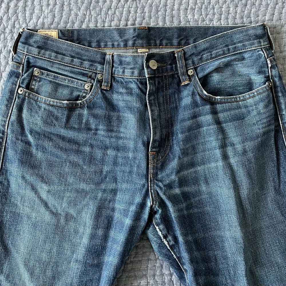 J. Crew Men's Blue Jeans 34x32 Casual Fit - Style 484